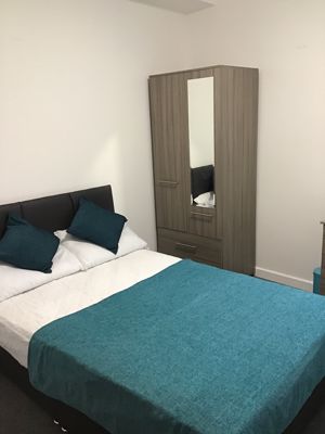 Photo 8- click for photo gallery